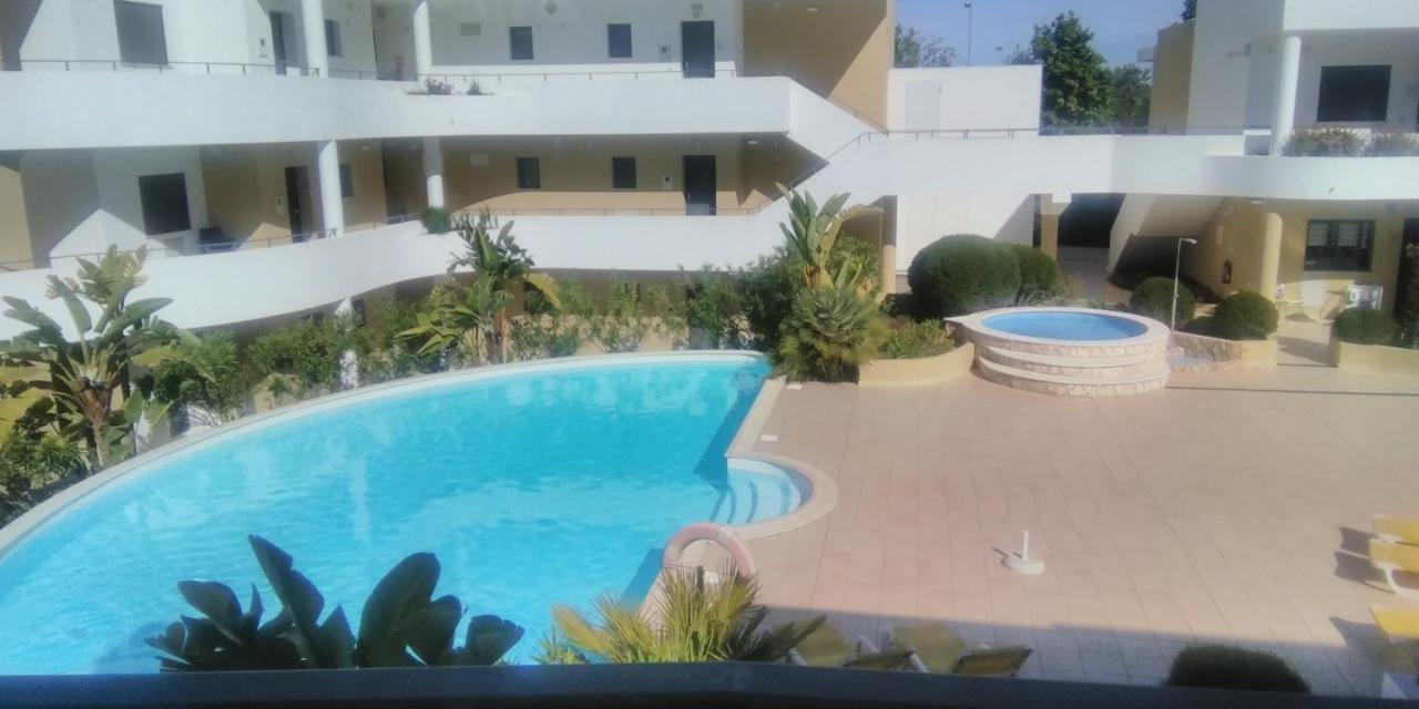 T2 De Luxo Em Albur-Village A 10 Minutos Da Praia A Pe Alvor Dış mekan fotoğraf